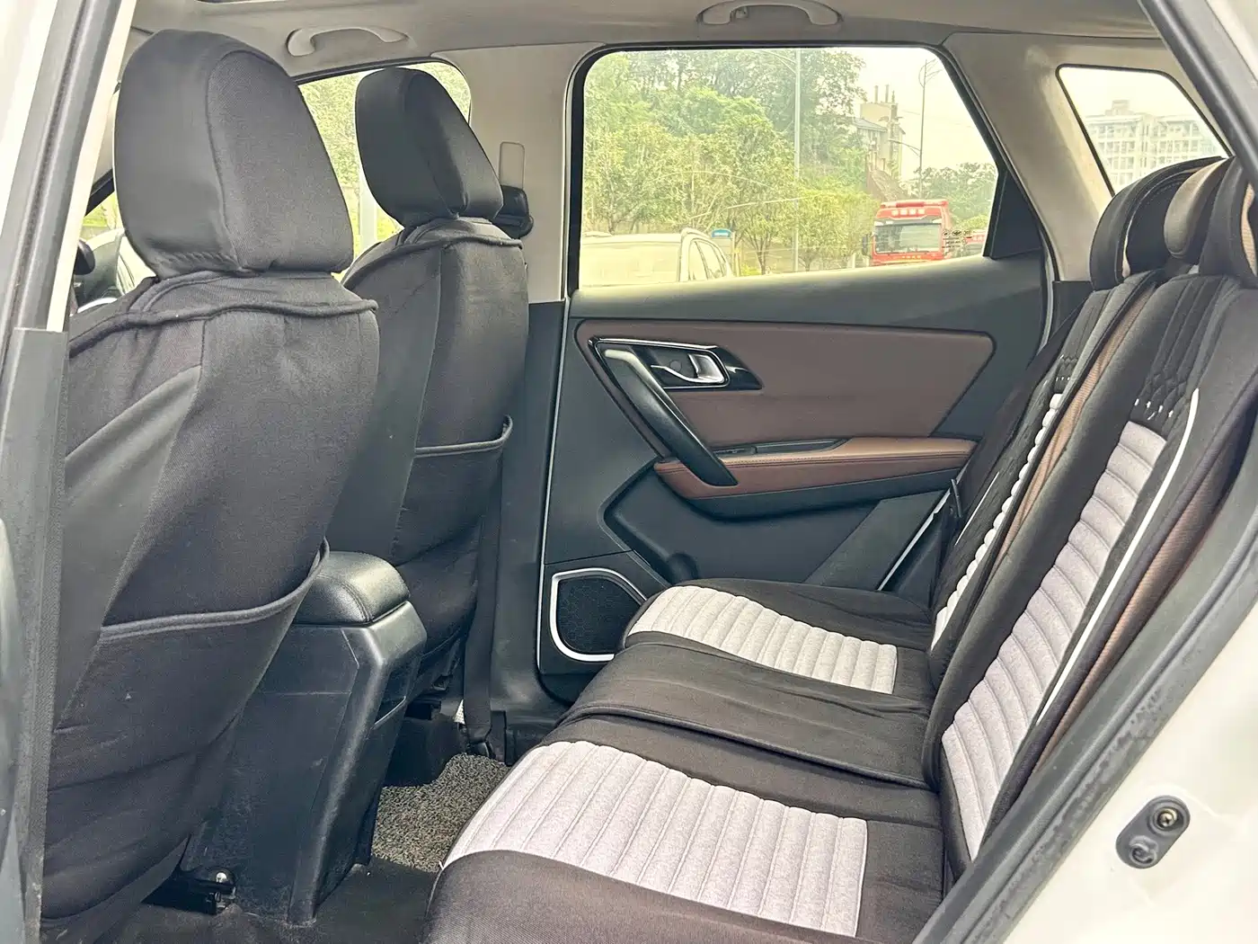 FAW Senya R7 2017 2016 1.6L Manual Intelligent