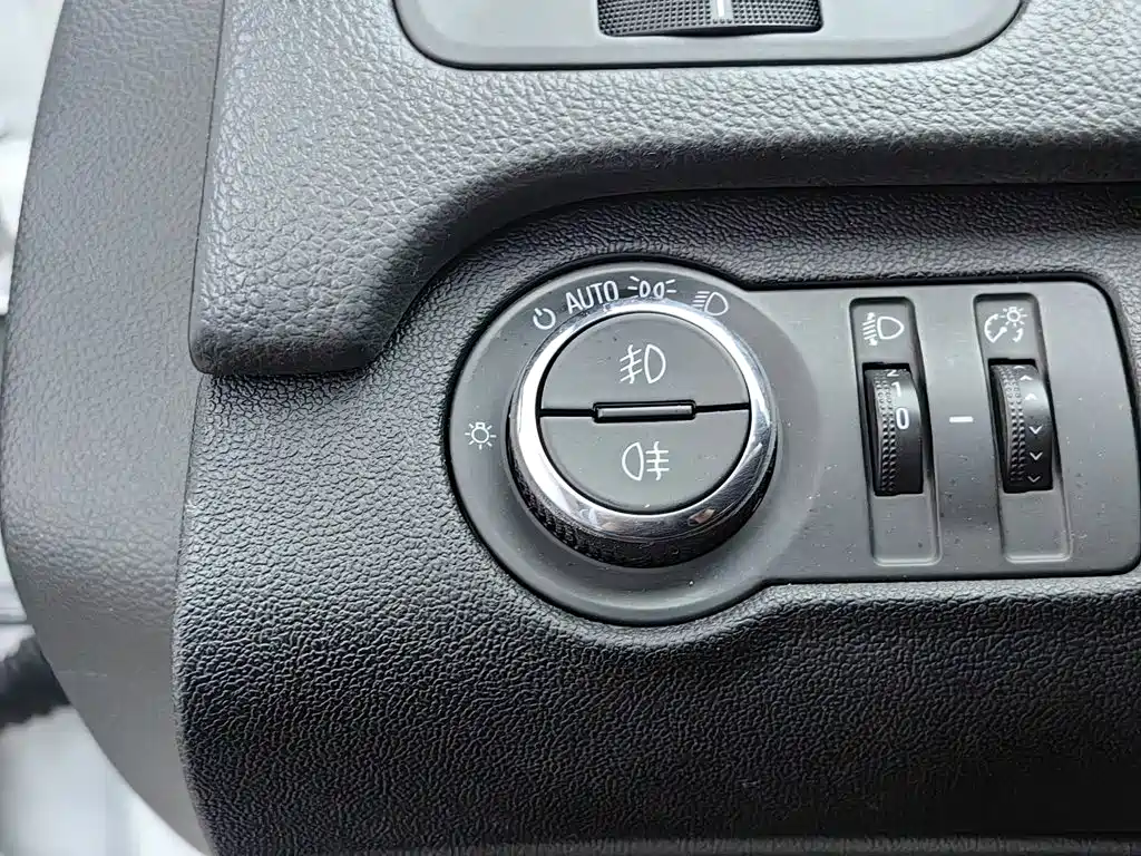 Фото 21 - Buick Regal