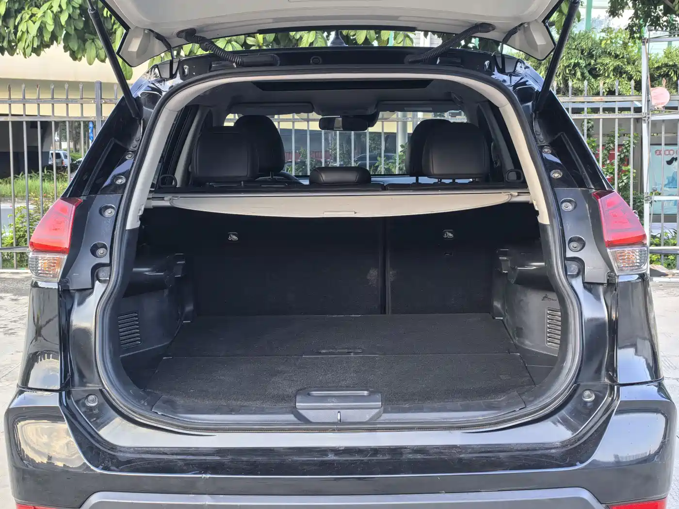 Nissan X-Trail 2020 2.0L XL ITS CVT 2WD Smart Connect Comfort Edition фото 15