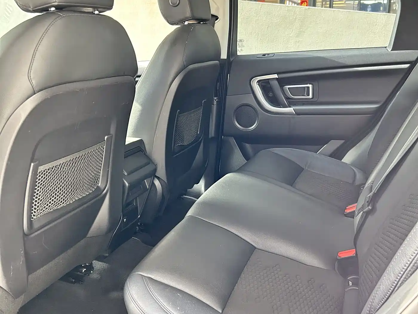 Land Rover Discovery Sport 2018 240PS PURE Edition фото 9