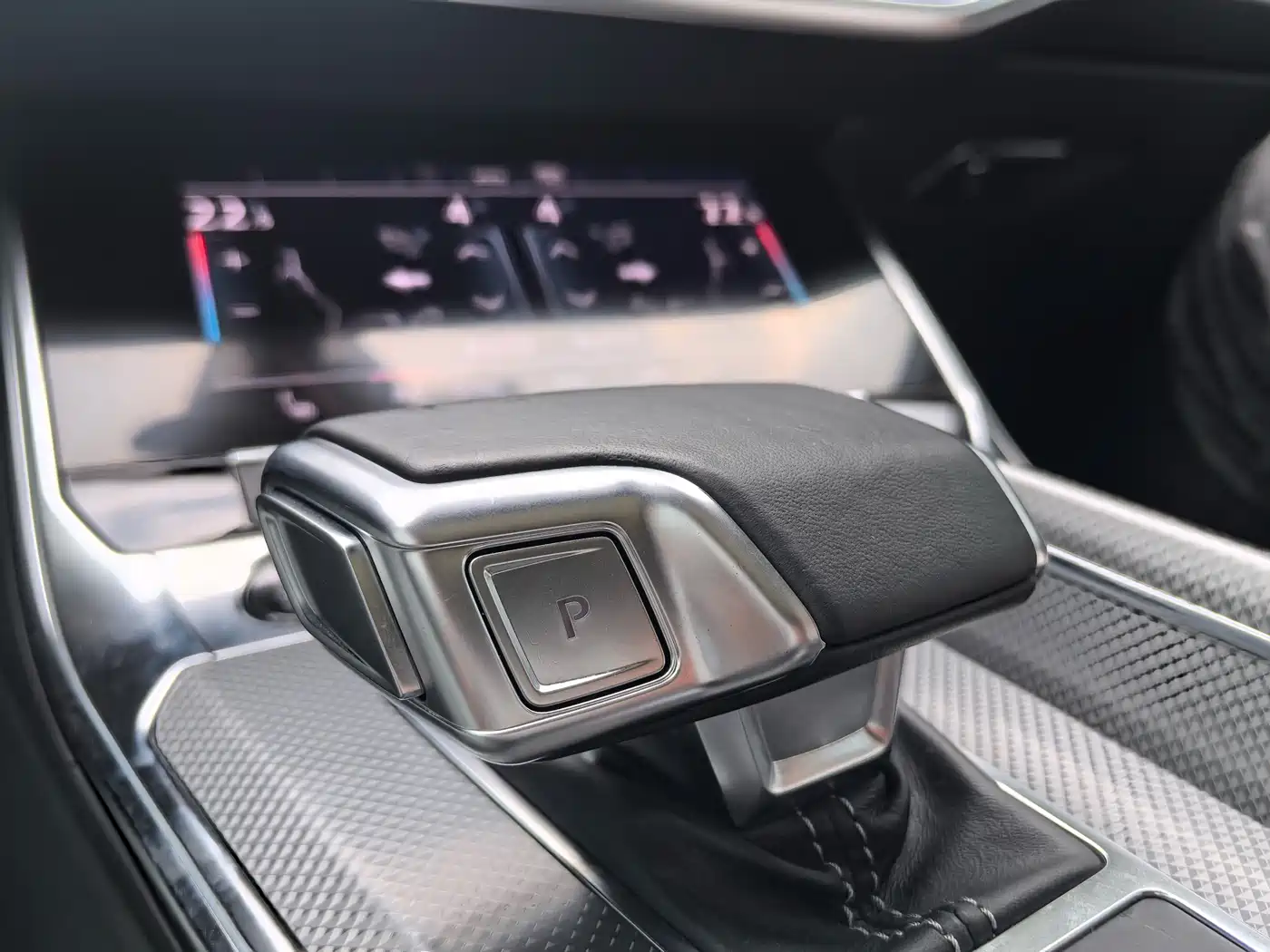 Audi A6L 2022 45 TFSI quattro Premium Dynamic фото 14