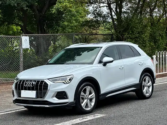  Audi Audi Q3 2019 40 TFSI Fashion Elegance
