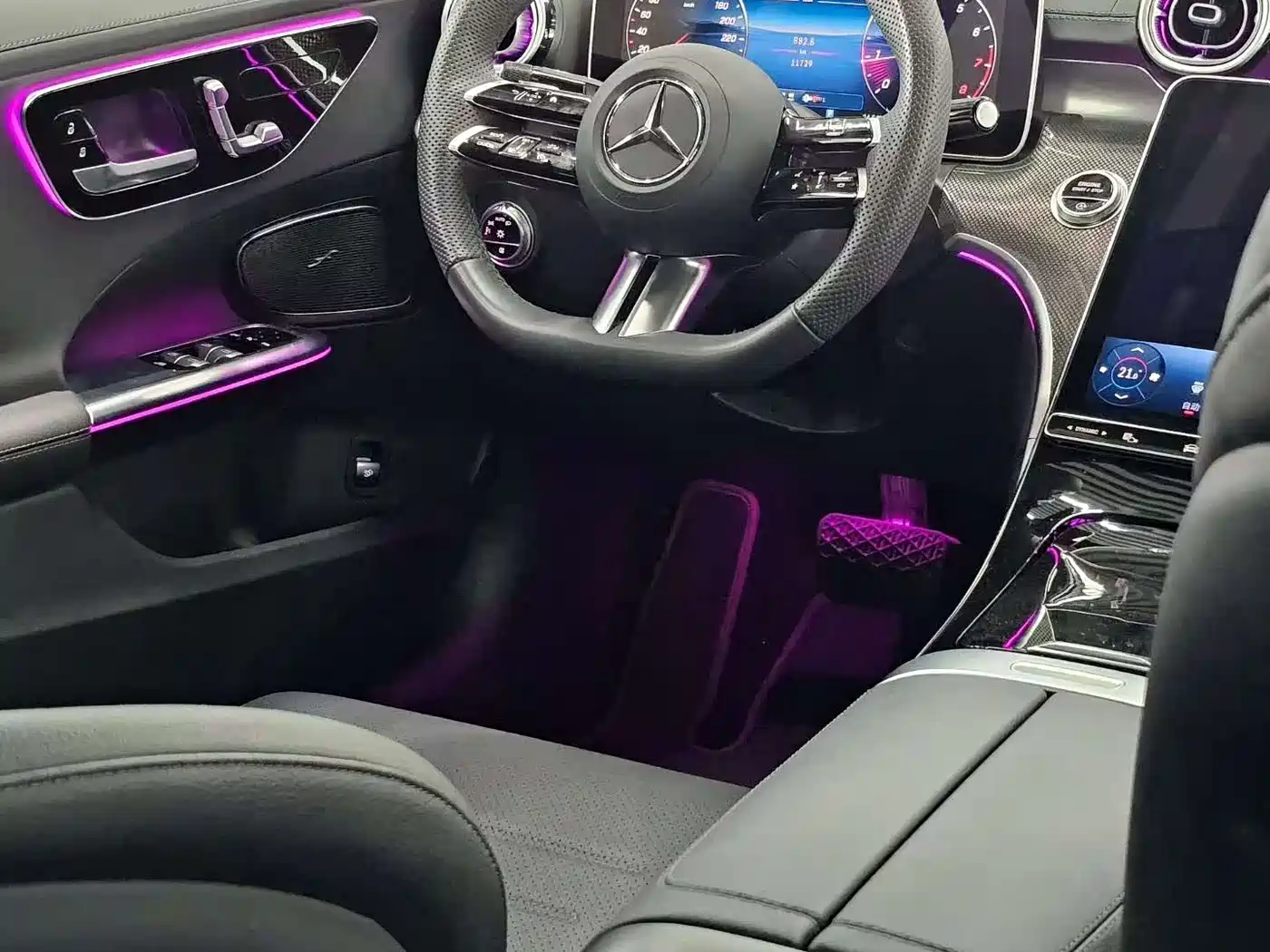 Mercedes-Benz C-Class 2024 C 260 L Sport фото 5