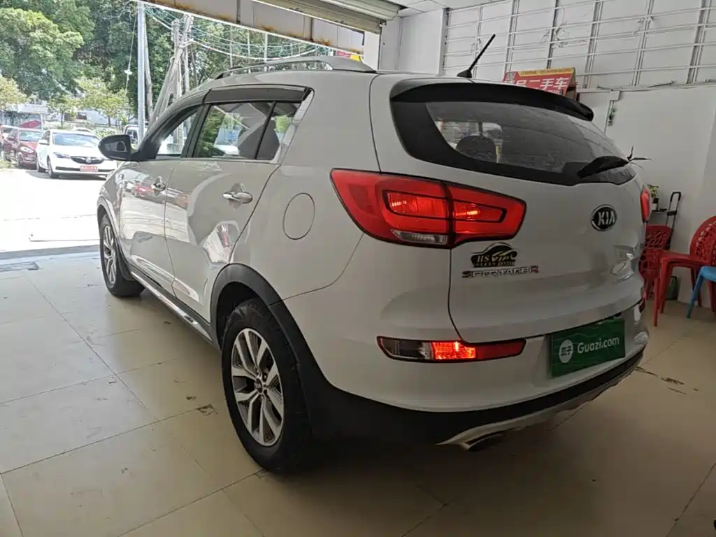 Фото 5 - Kia Sportage