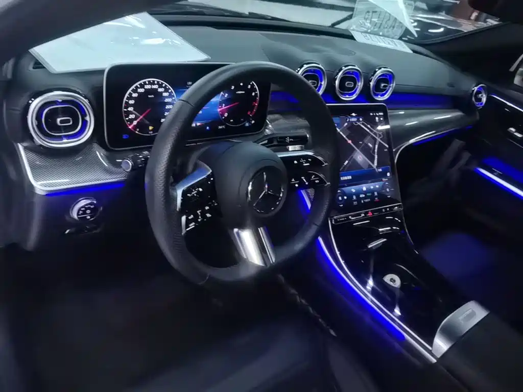 Mercedes-Benz C-Class 2023 C 260 L Sport фото 11