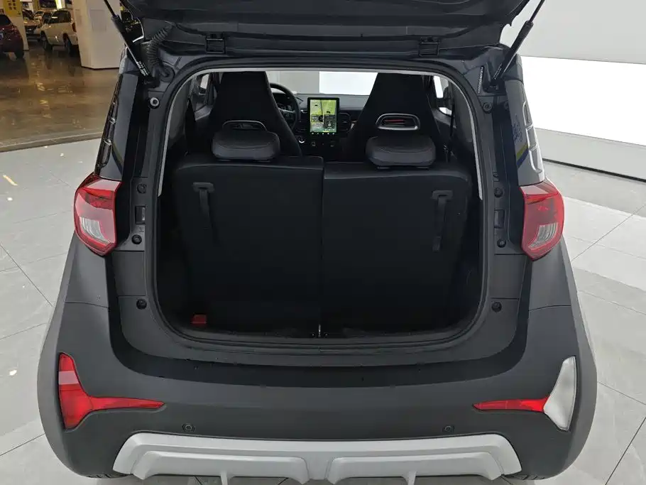 QQ New Energy Little Ant 2025 2024 Facelift Youth Edition 251km Passion 25.05kWh