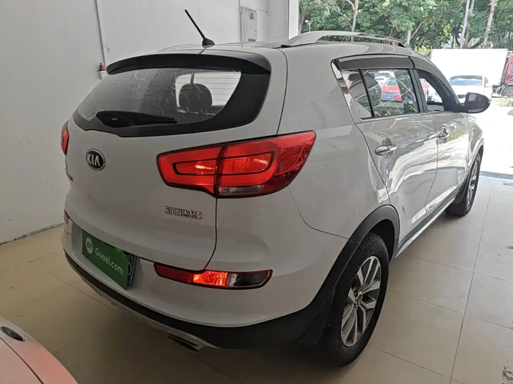 Фото 7 - Kia Sportage