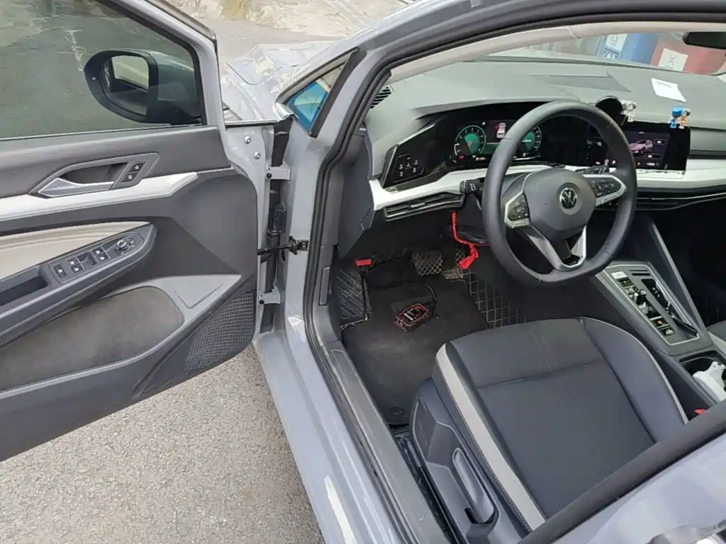 Volkswagen Golf 2021 280TSI DSG Pro 16