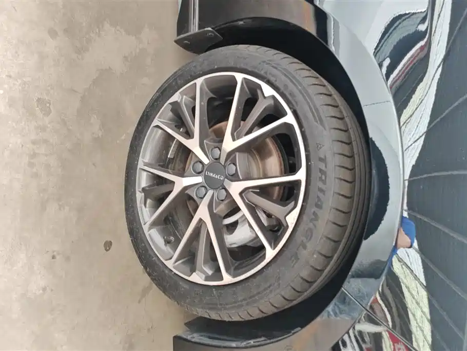 Lynk & Co 03 2019 2.0TD Auto Power Pro Version фото 6