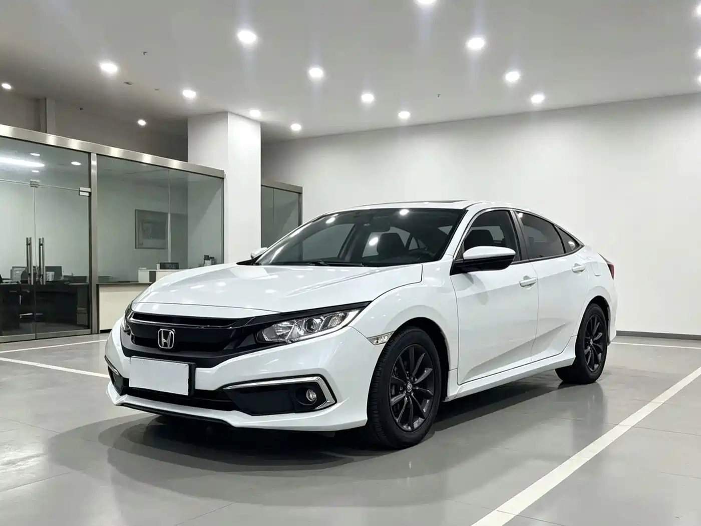 Фото 1 - Honda Civic