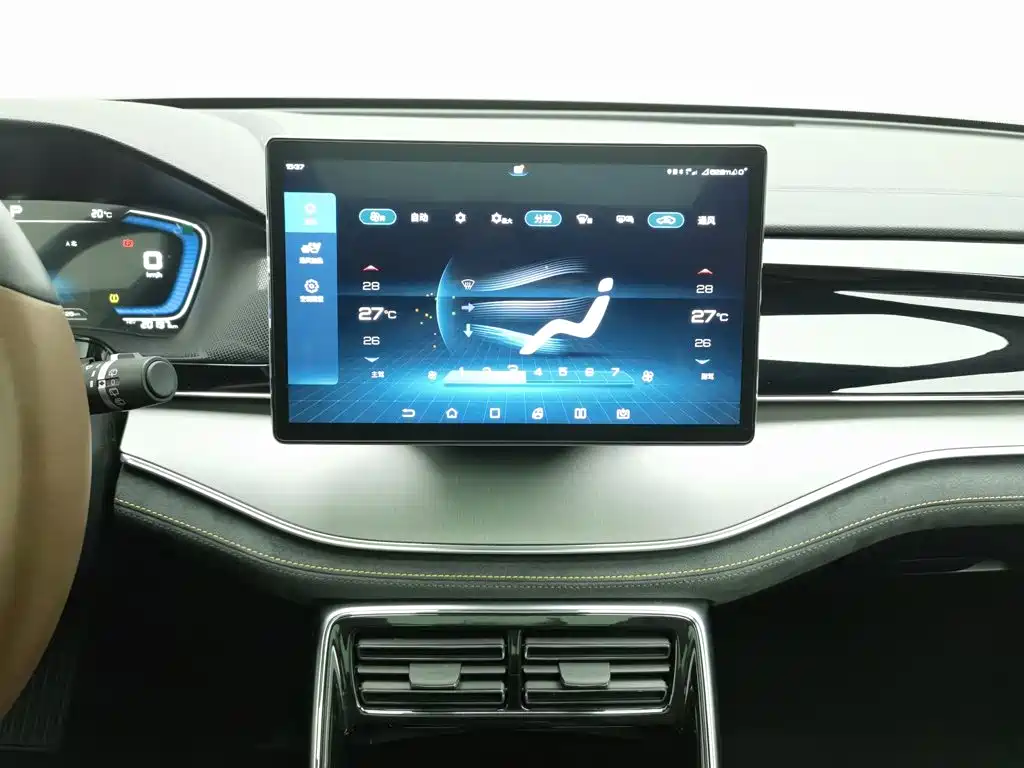 BYD Tang, миниатюра 12