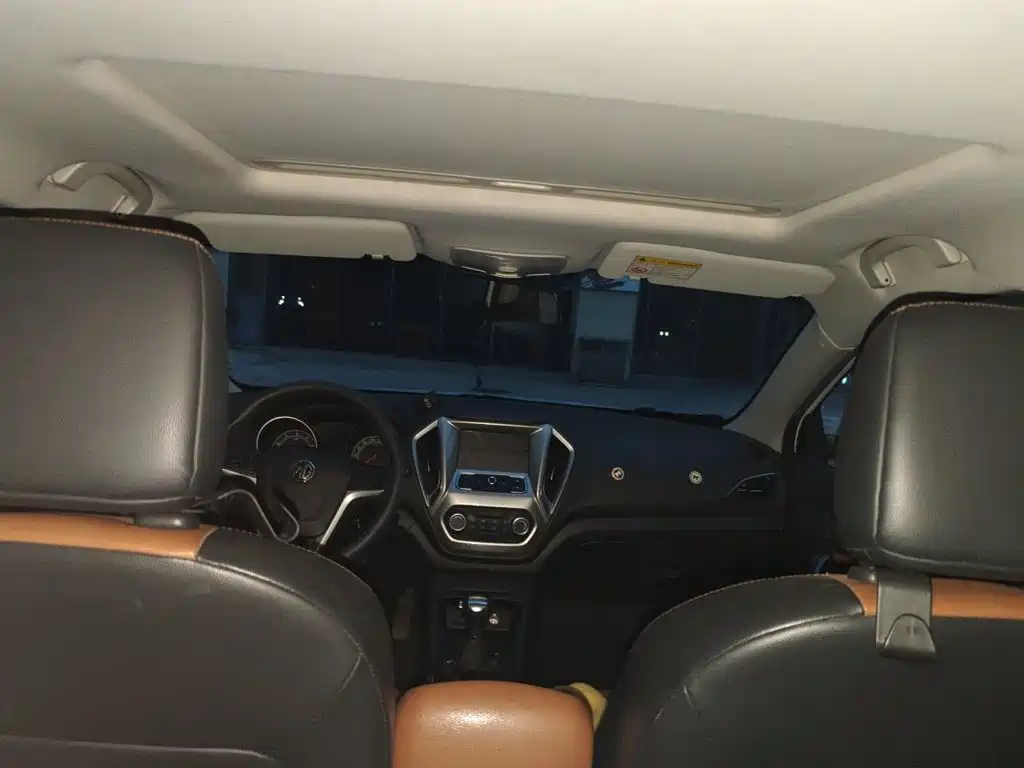 MG GT 2018 2016 Model 1.5L Automatic Premium Luxury Edition