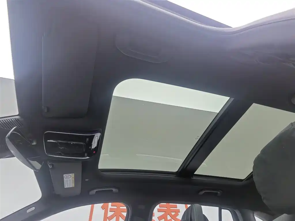 Mercedes-Benz GLC 2023 GLC 260 L 4MATIC Sport 5-seater фото 14