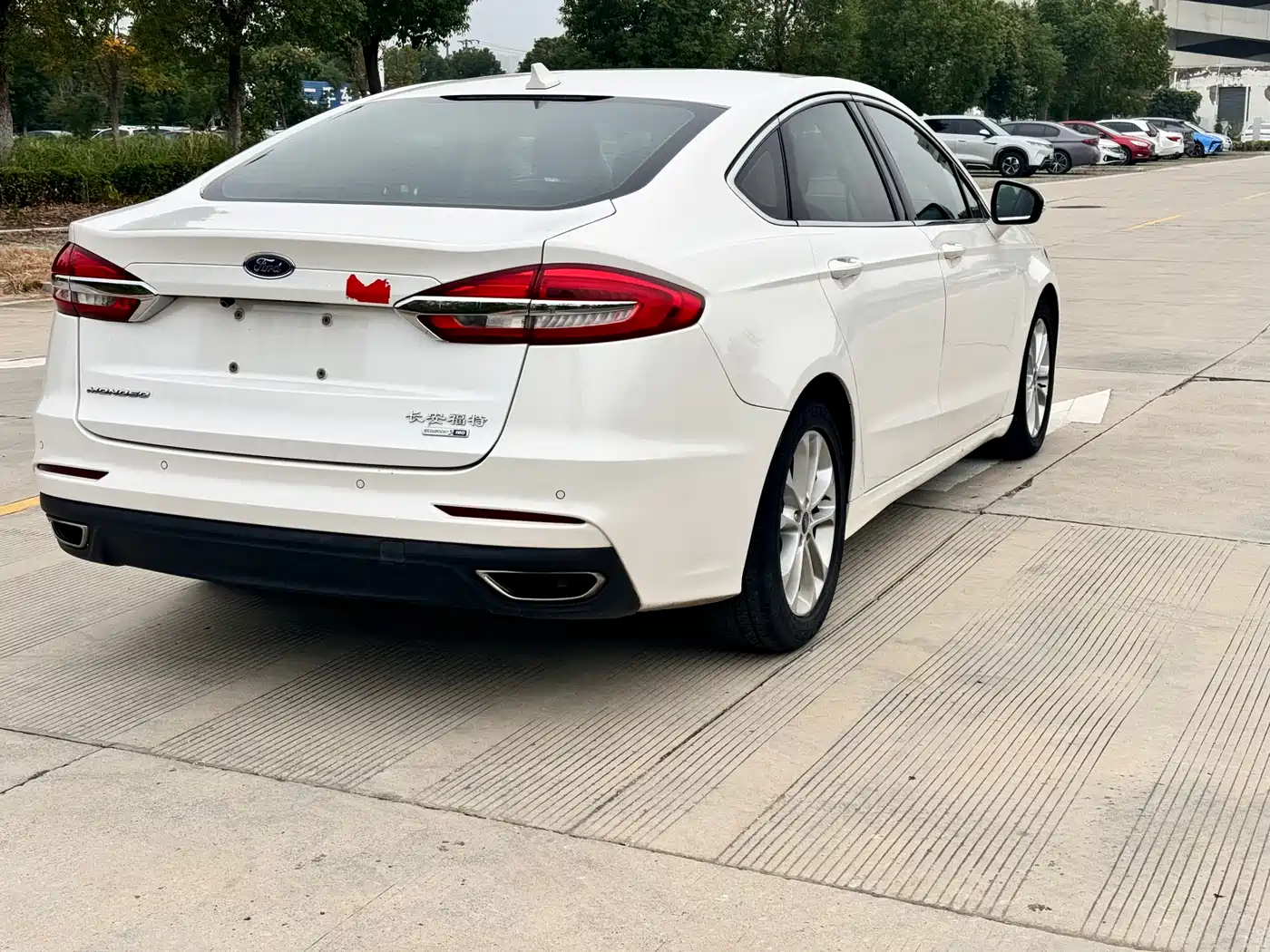 FORD MONDEO