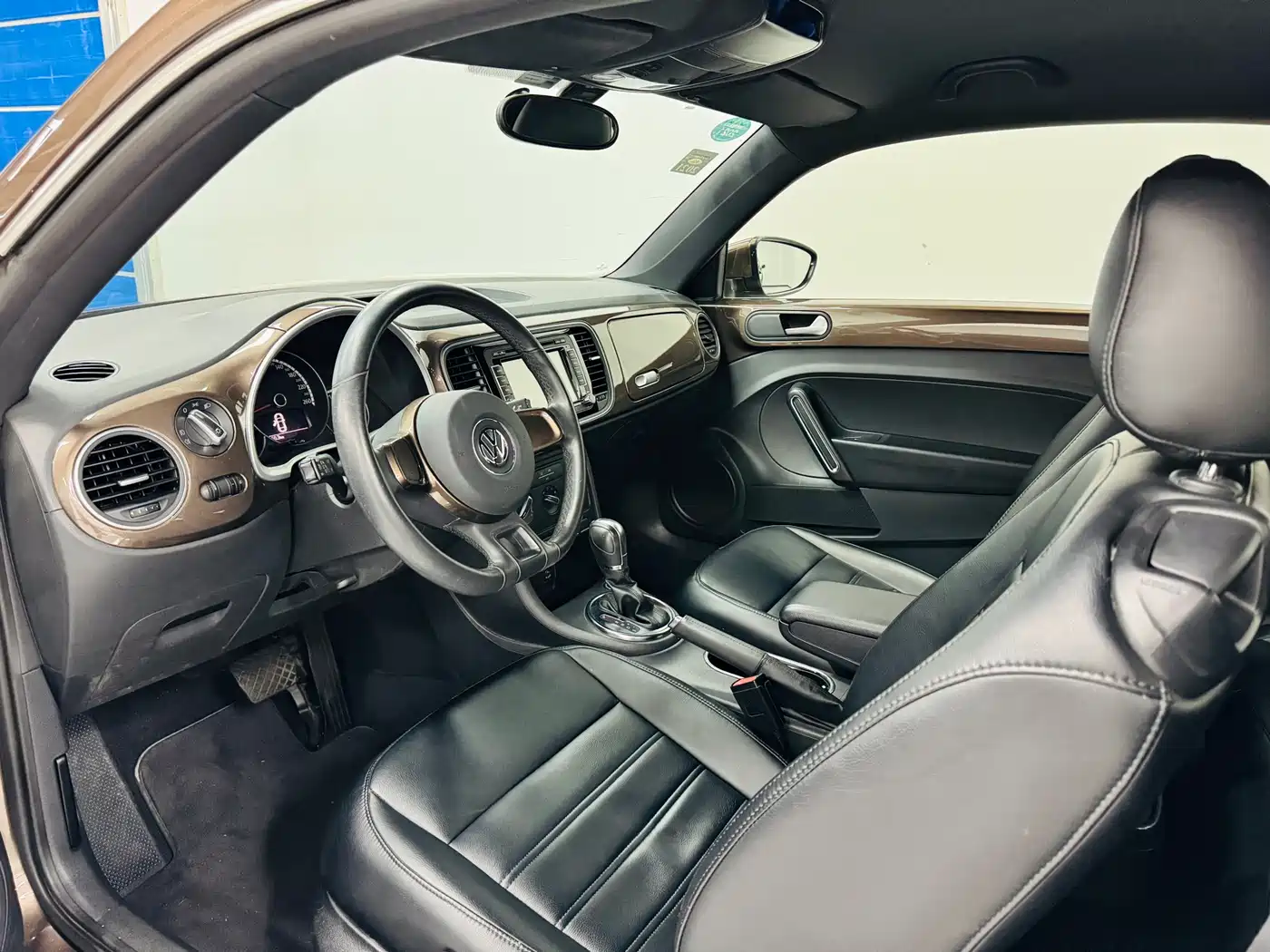 Volkswagen Beetle 2014 1.4TSI Fashion Edition фото 5