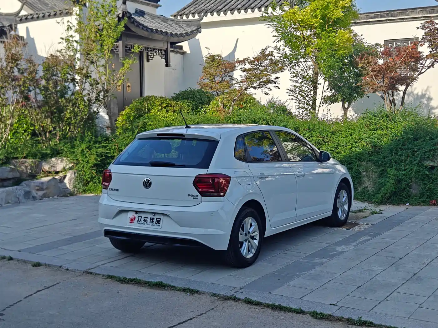 Volkswagen Polo 2019 Plus 1.5L Automatic Panorama Enjoyment Edition фото 7