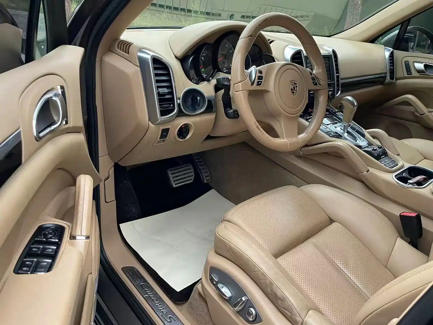 Porsche Cayenne 2011 Cayenne S 4.8L фото 3
