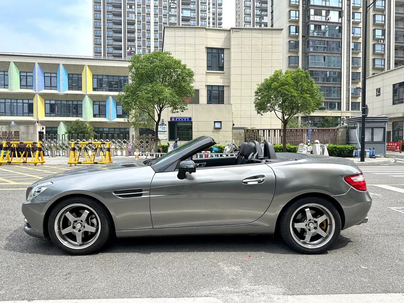 Mercedes-Benz SLK-Class 2011 SLK 200 Fashion фото 4