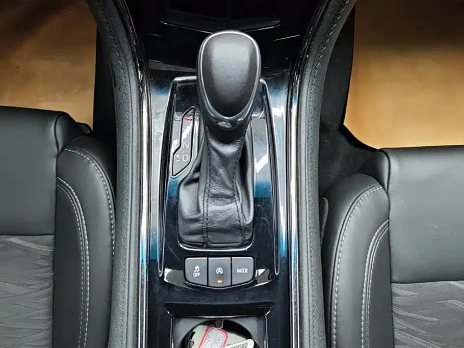 Cadillac ATS-L 2017 28T Technology фото 16