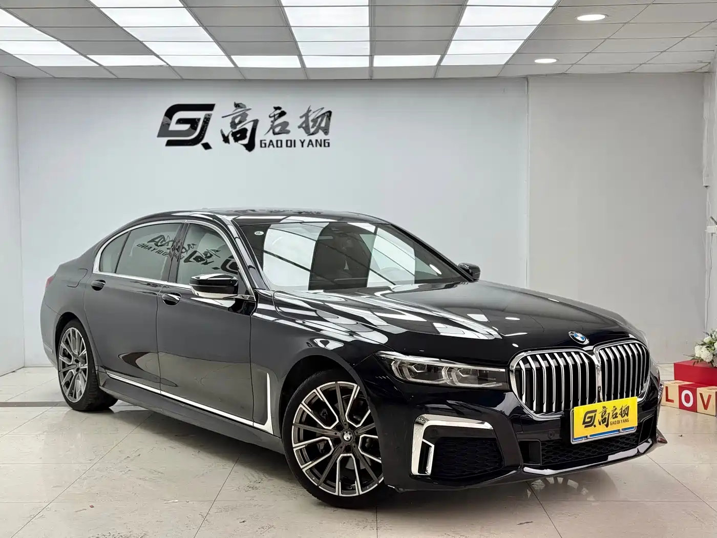 BMW 7 SERIES
