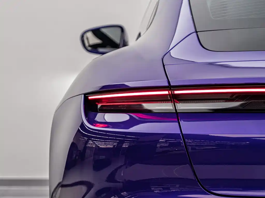 Porsche Taycan 2025 2025 Taycan