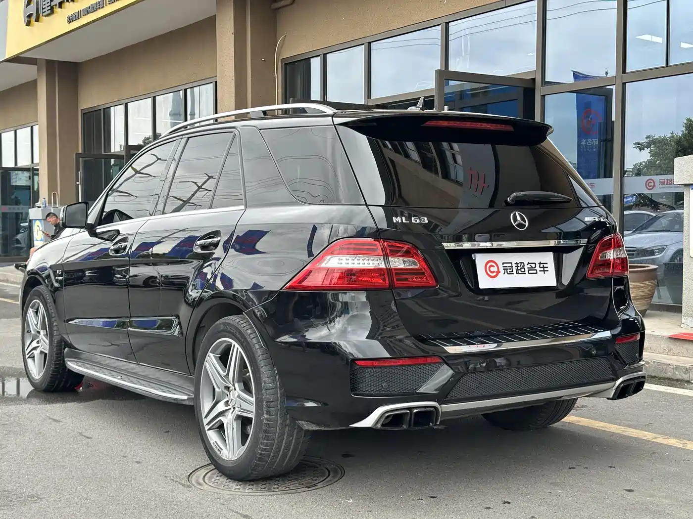 Mercedes-Benz M-Class AMG 2014 AMG ML 63 фото 9