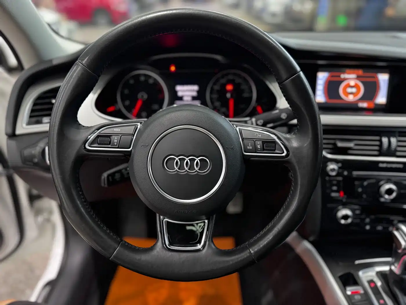 Audi A4L 2015 45 TFSI quattro Individual Sport фото 16
