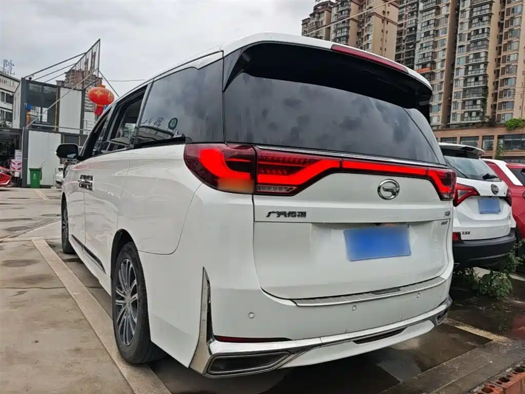 GAC Trumpchi Trumpchi M8 2021 Leading Show Series 390T Ultimate Edition фото 23
