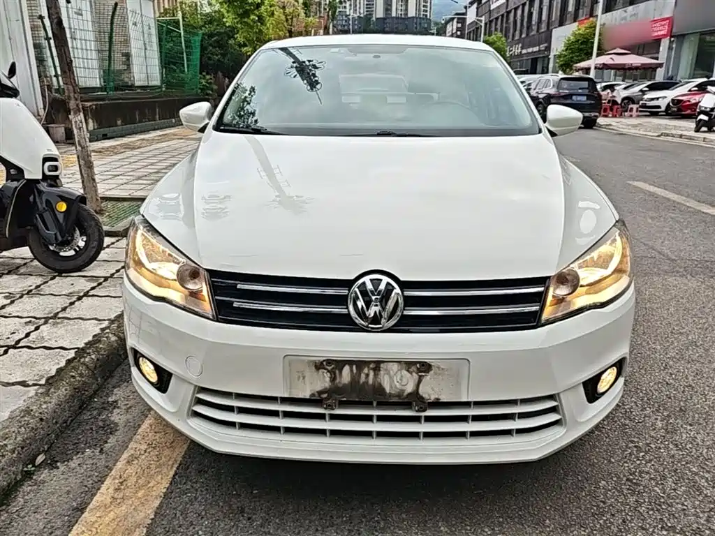 Volkswagen Jetta 2015 Value Edition 1.6L Manual Comfort фото 3