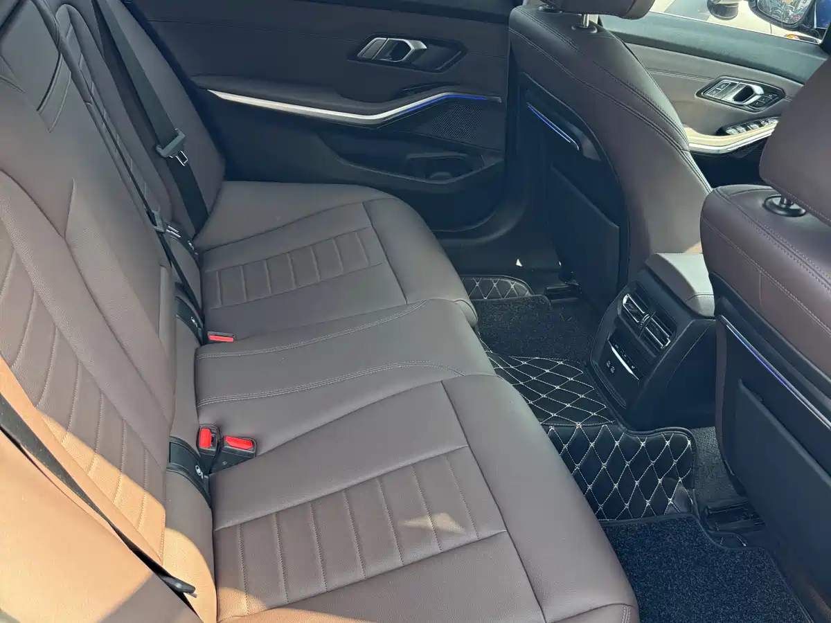 BMW 3 Series 2020 325Li M Sport Package фото 16