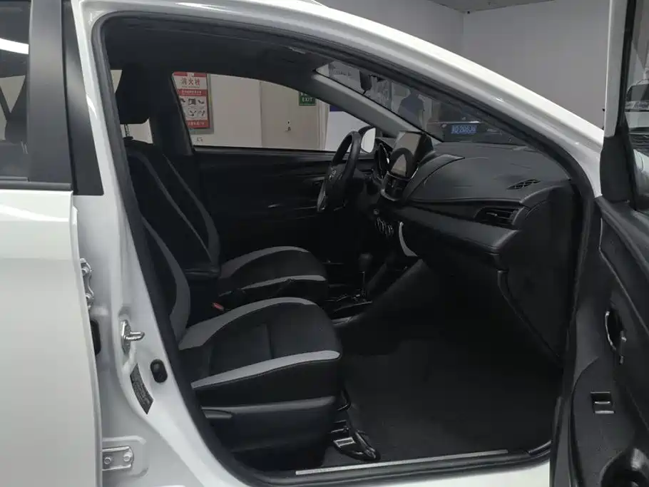 Toyota Yaris, миниатюра 8