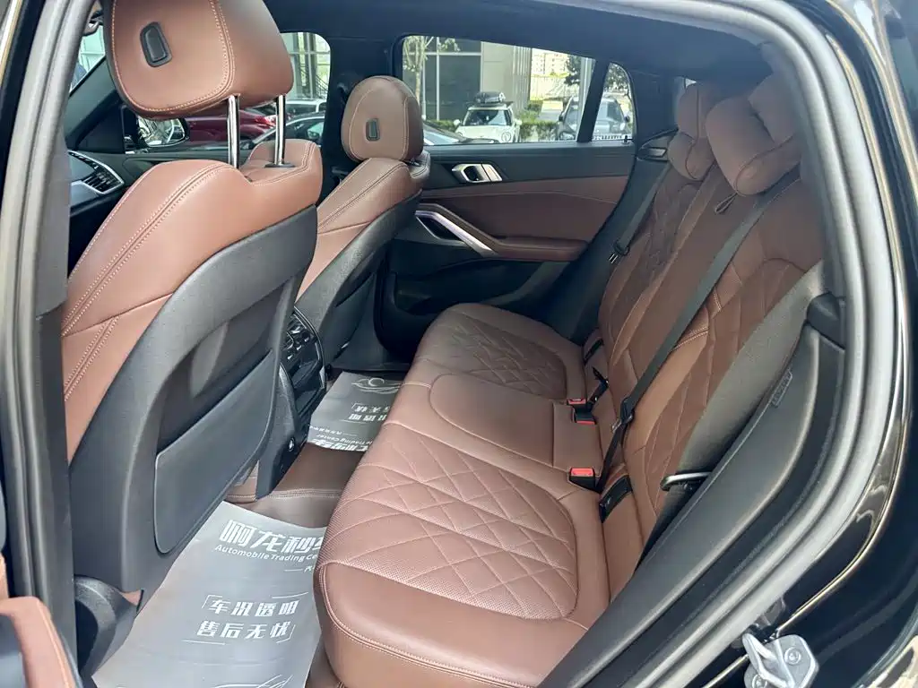 BMW X6 2023 2022 Facelift xDrive30i M Sport Package