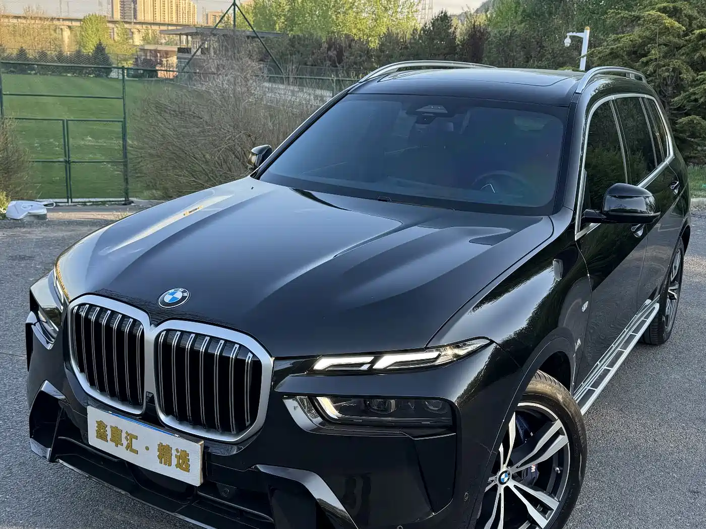 BMW X7 2023 xDrive40i Exclusive M Sport Package фото 5
