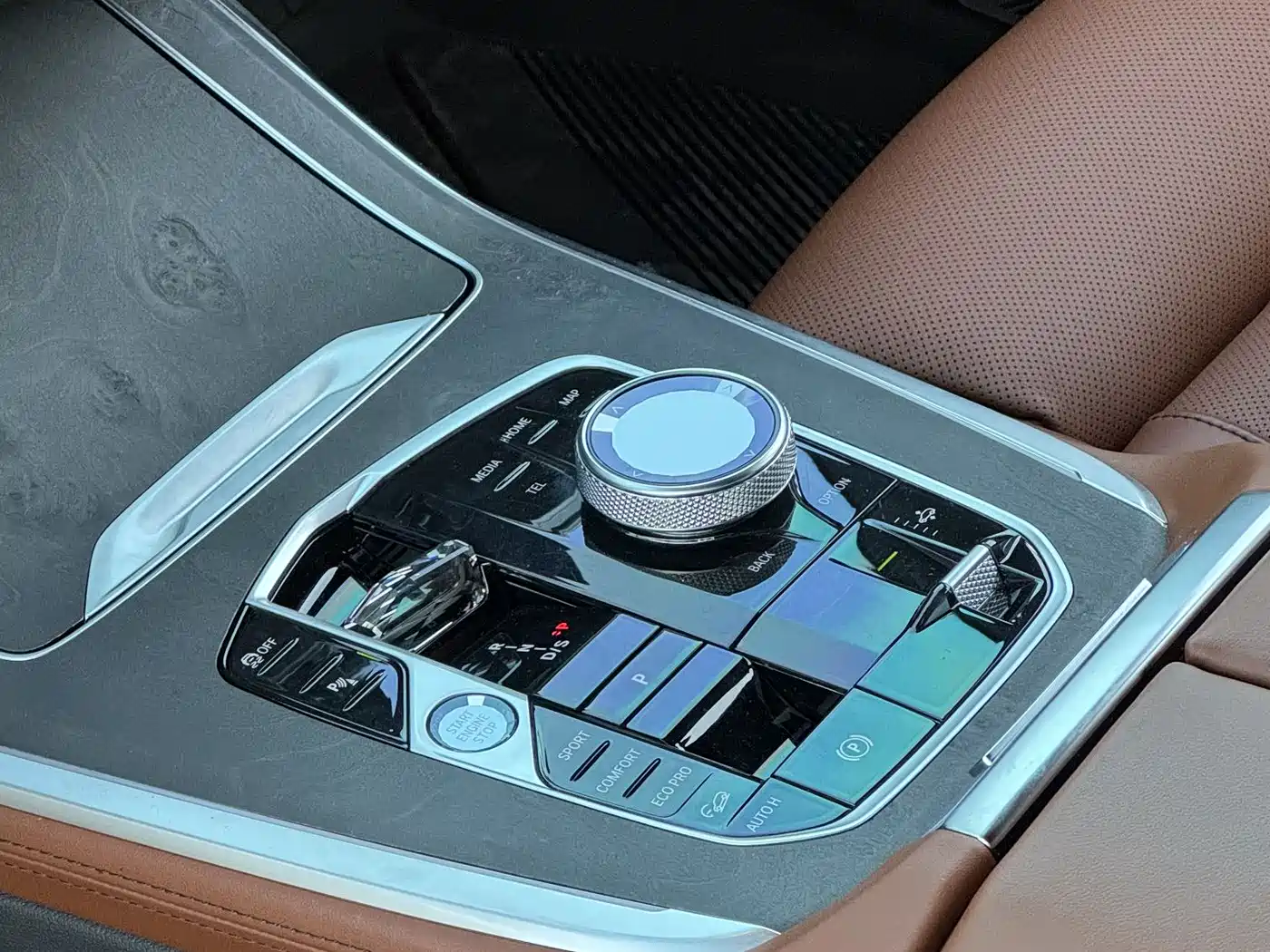 BMW X7 2023 xDrive40i Exclusive M Sport Package фото 15
