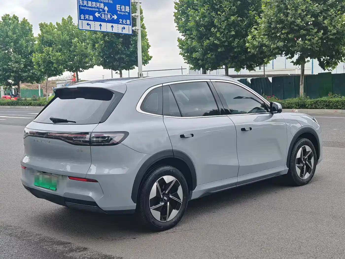 Geely Galaxy Galaxy E5 2024 530km Voyage Edition фото 7