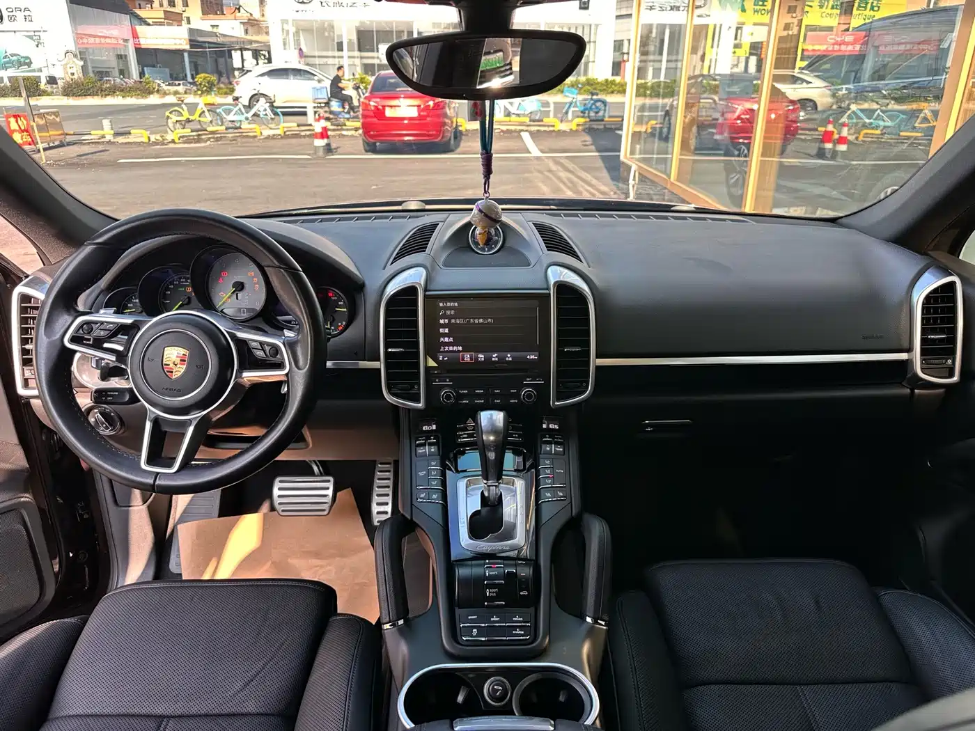 Фото 6 - Porsche Cayenne New Energy