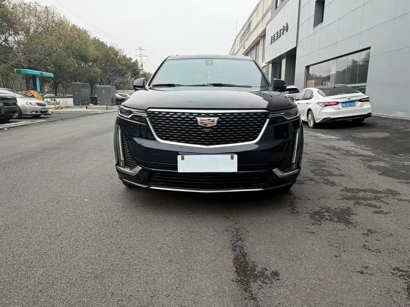 Cadillac XT6 2020 28T 6-Seater 4WD Luxury Model фото 2