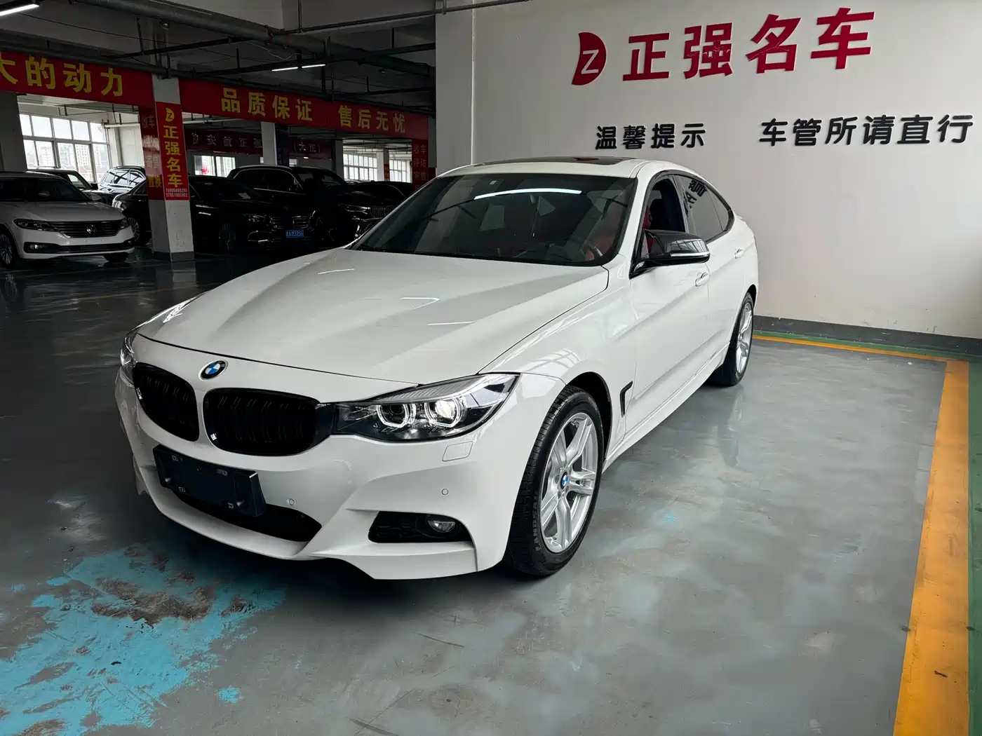 BMW 3 Series GT 2018 320i M Sport
