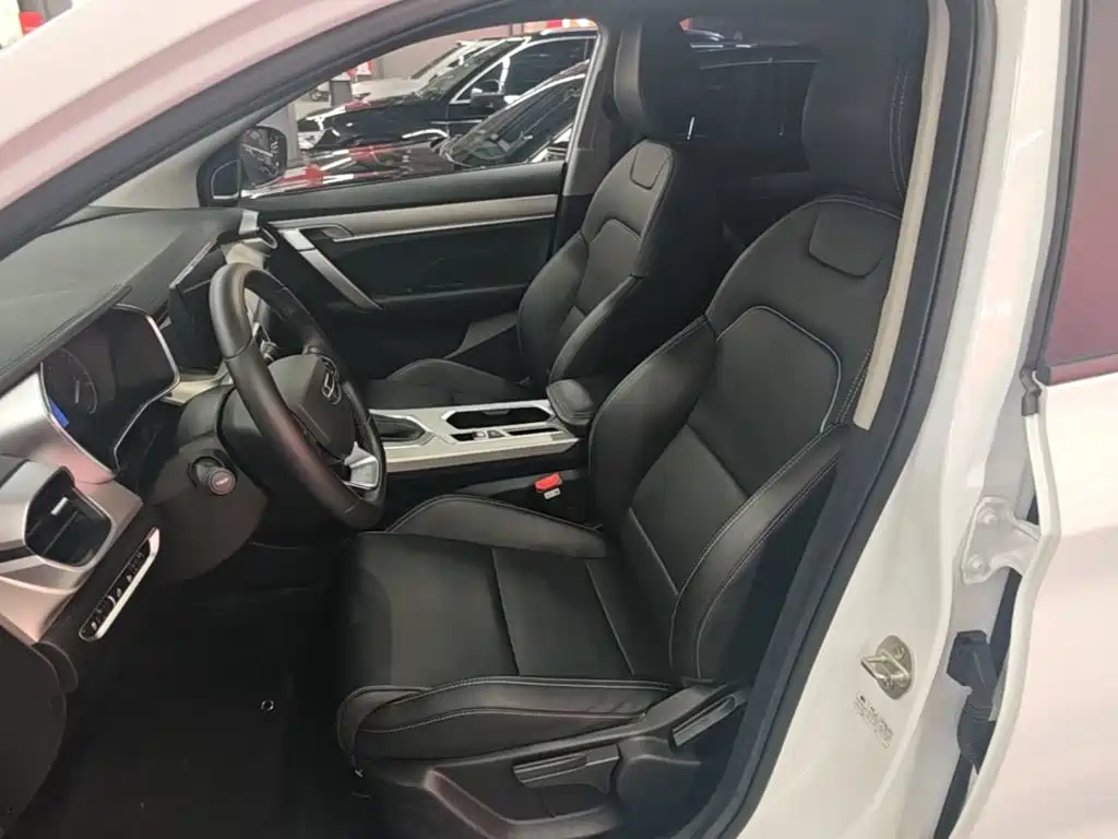Geely Coolray 2025 2025 1.5L CVT Super Edition