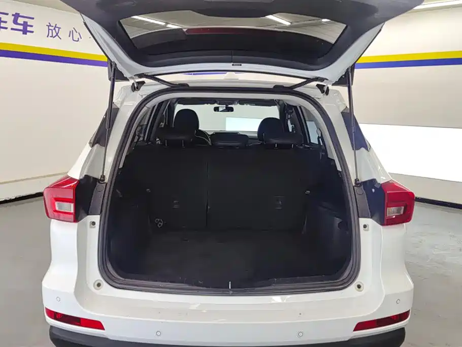 Haval M6 2019 1.5T DCT 2WD Value Edition (China VI) фото 4