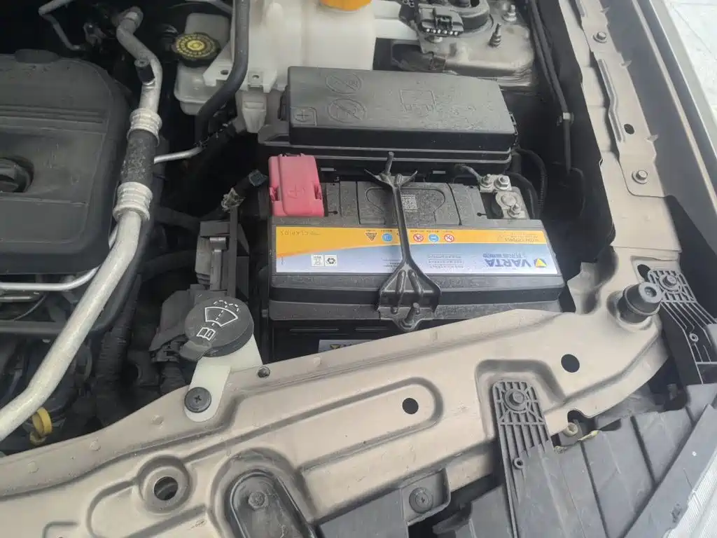 Photo 21 - Chevrolet Captiva