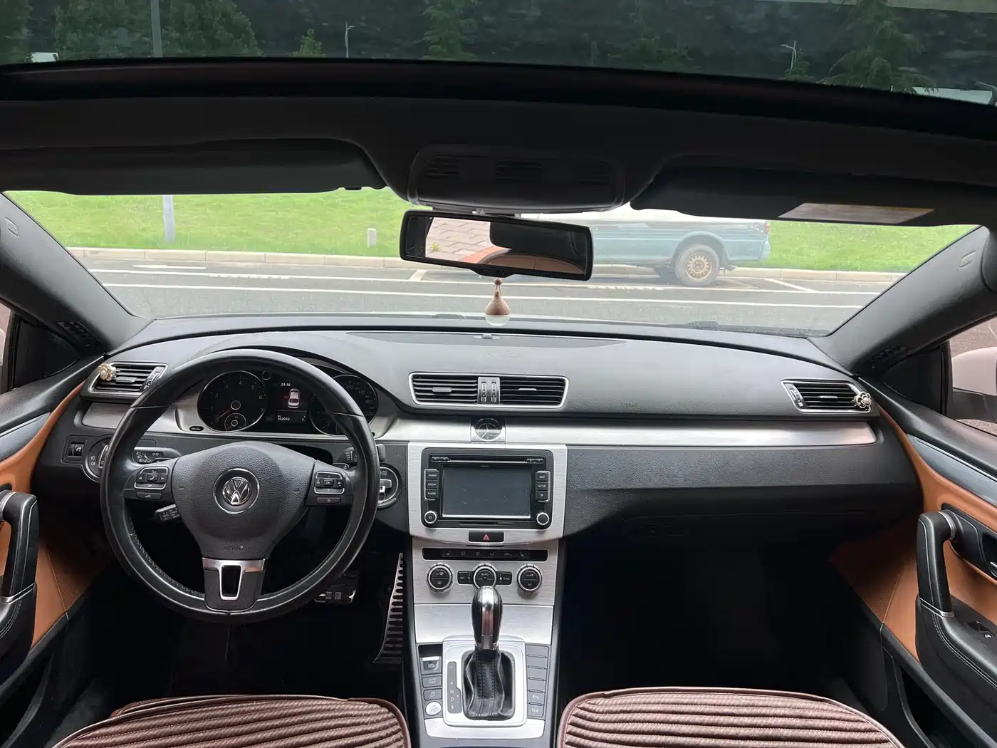 Volkswagen FAW-Volkswagen CC 2015 1.8TSI Luxury фото 6