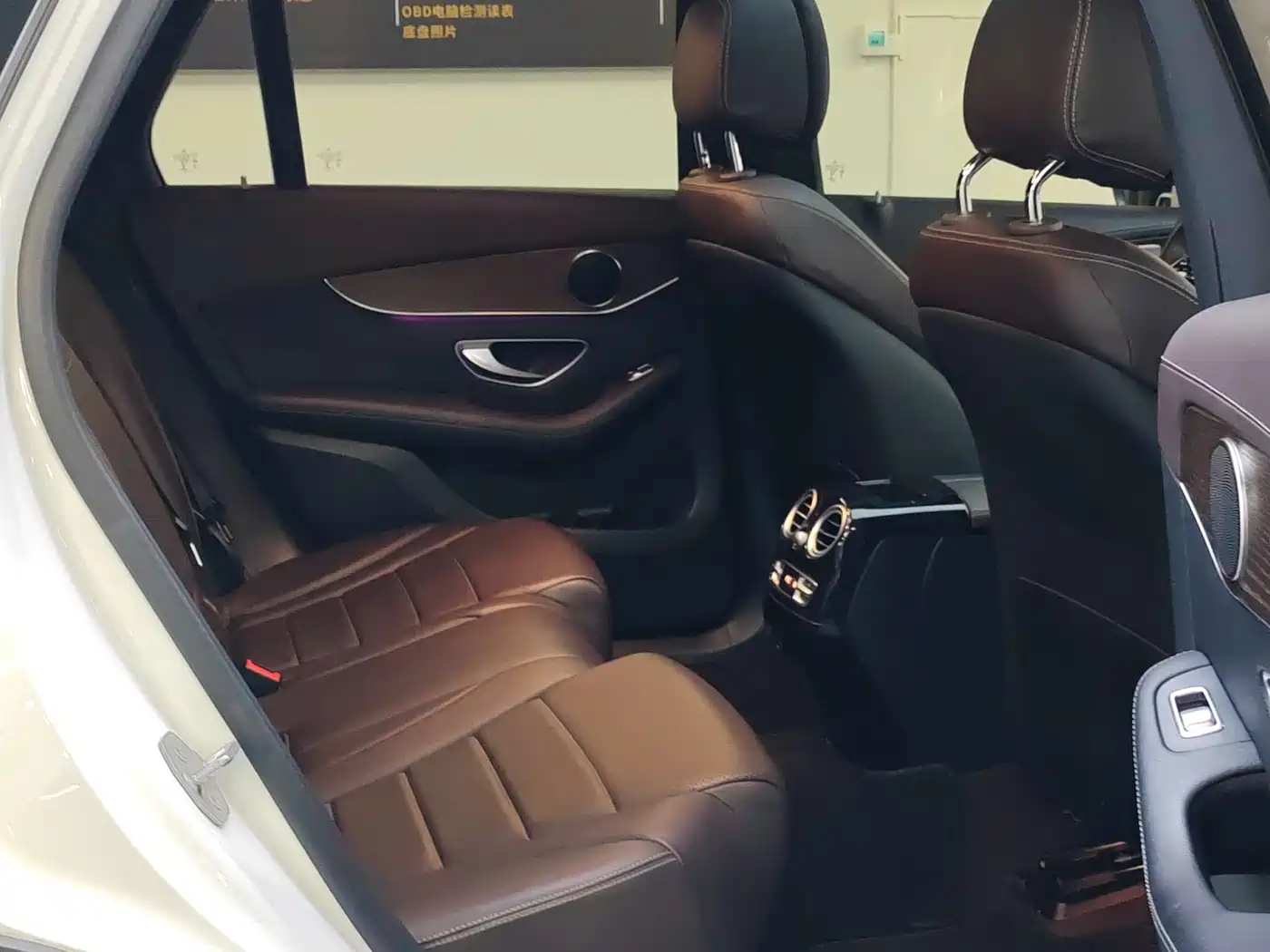 Mercedes-Benz GLC 2021 GLC 300 L 4MATIC Sporty фото 12