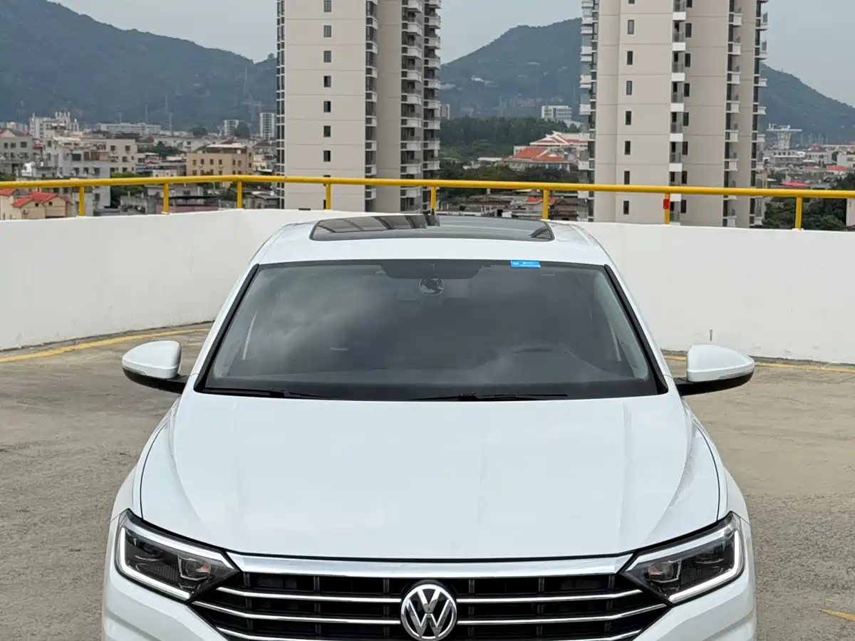 Volkswagen Sagitar 2021 280TSI DSG Comfort Smart Connect Edition фото 2