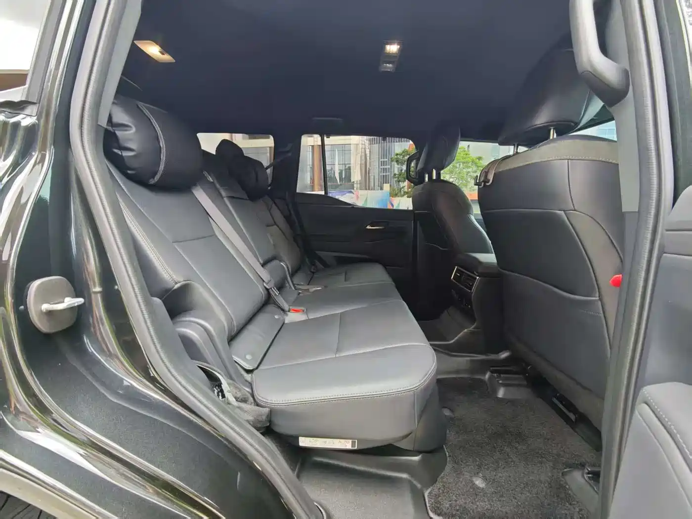 Lexus GX 2024 OVERTRAIL Summit Edition фото 14