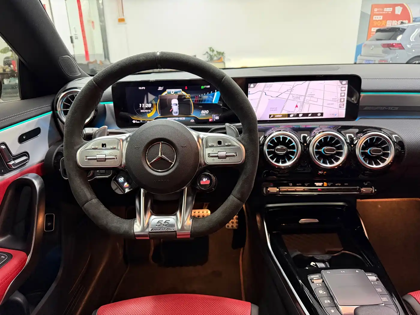 Mercedes-Benz CLA AMG 2022 AMG CLA 45 S 4MATIC+ 55th Anniversary Edition фото 11