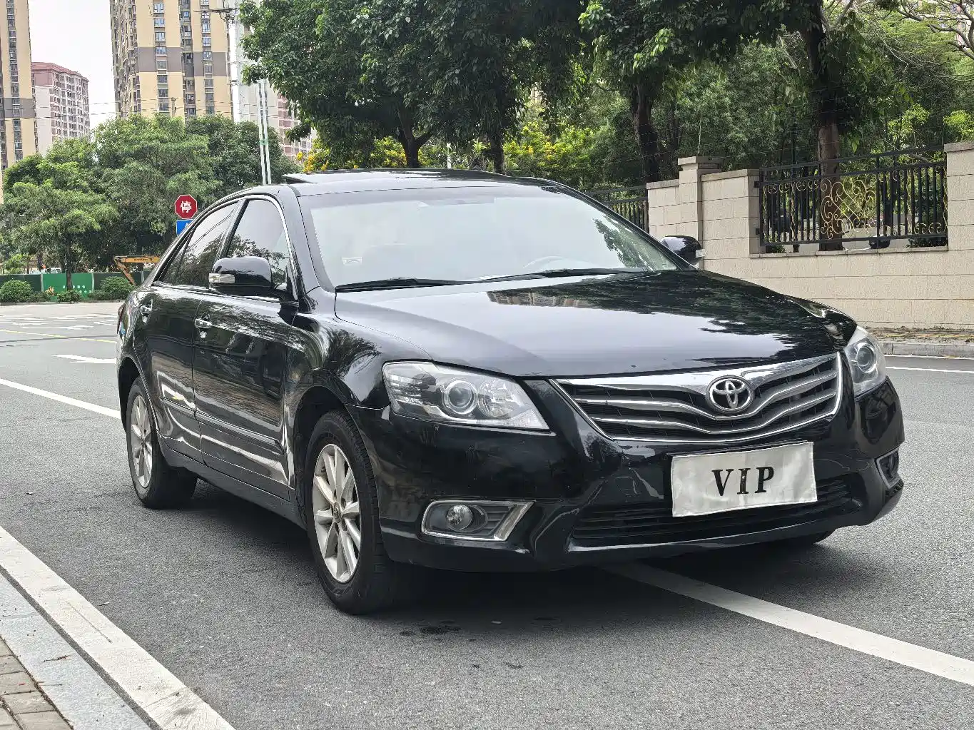 Toyota Camry 2013 200G Classic Luxury Edition фото 3
