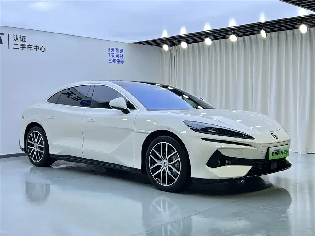 Denza Z9 2024 Model 1100km AWD Max Edition фото 2