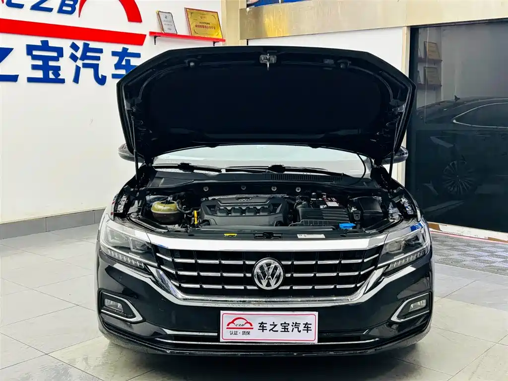 Volkswagen Passat 2019 Model 330TSI Luxury Edition China V фото 26