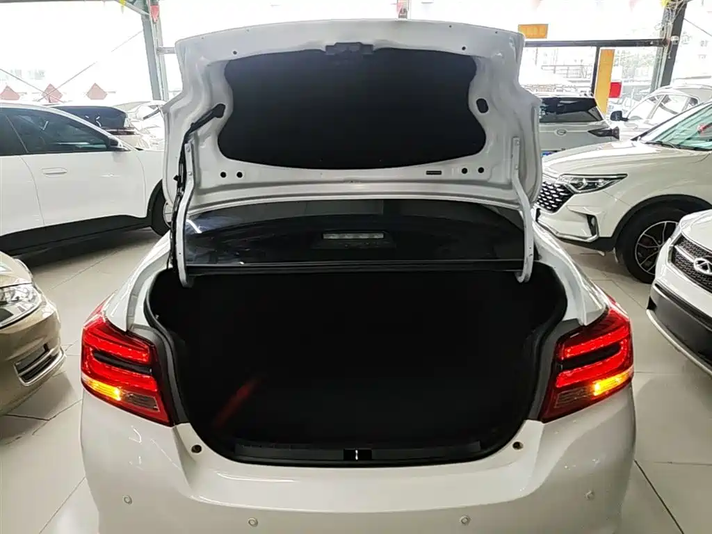 Toyota YARiS L Zhi Xiang 2017 1.5E CVT Charming Edition фото 19